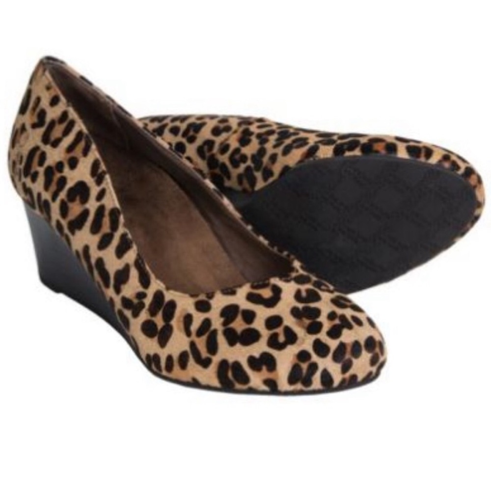Vionic wedge shoe size 8 orthotic